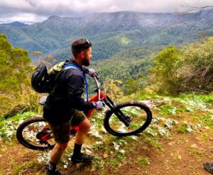 Mountain Biking Guided Cycle tours along Blue Mountains and NSW Trail